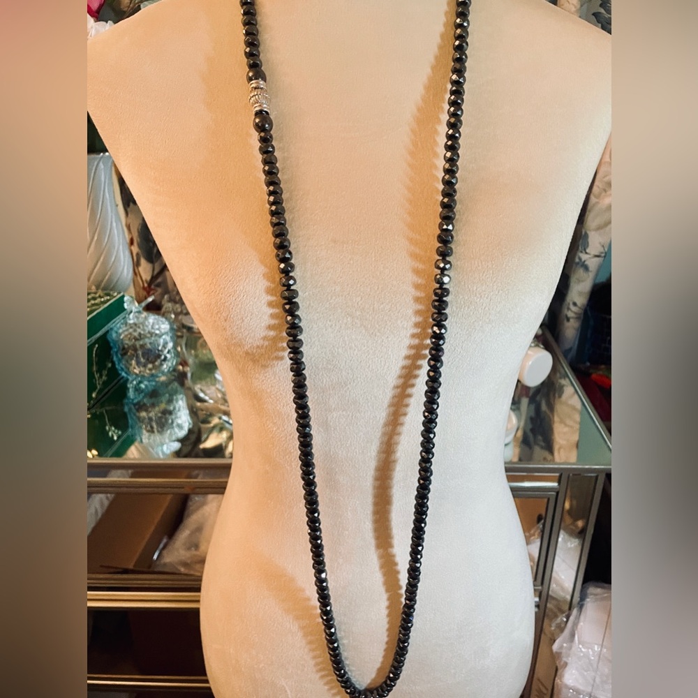 🤩 Vintage 55” LONG Faceted Hematite Necklace w/Magnetic Closure. Stunning!!